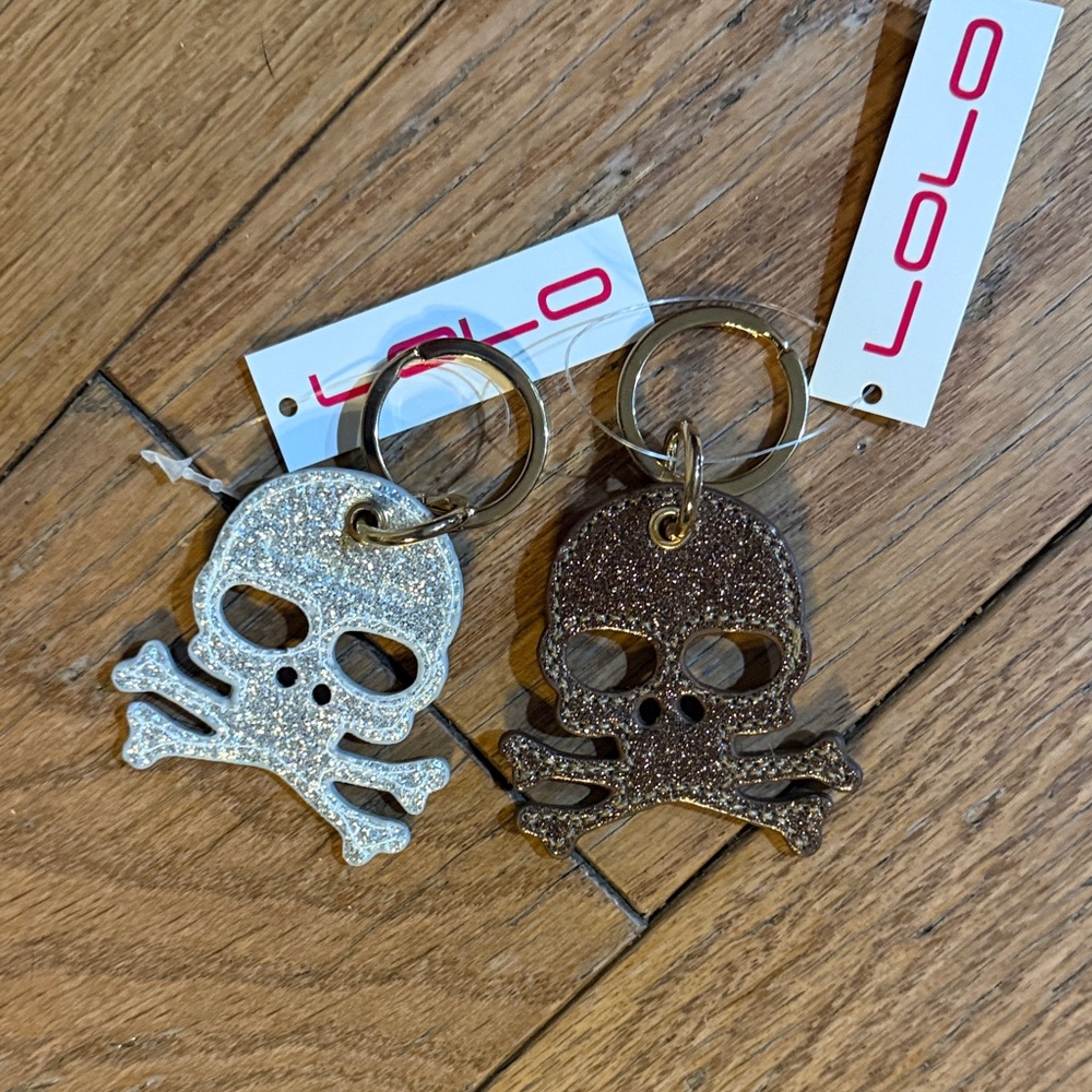 Glitter Skull Keychain Duo - Silver and Brown - Picture 1 of 2
